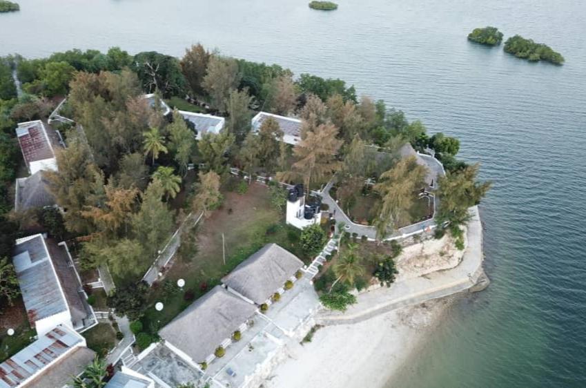 Pemba Misali Sunset Beach Wesha Exterior photo